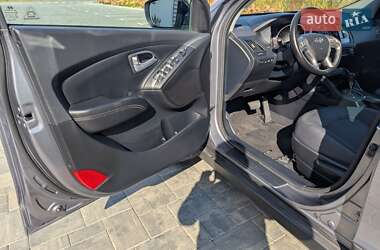 Внедорожник / Кроссовер Hyundai ix35 2015 в 