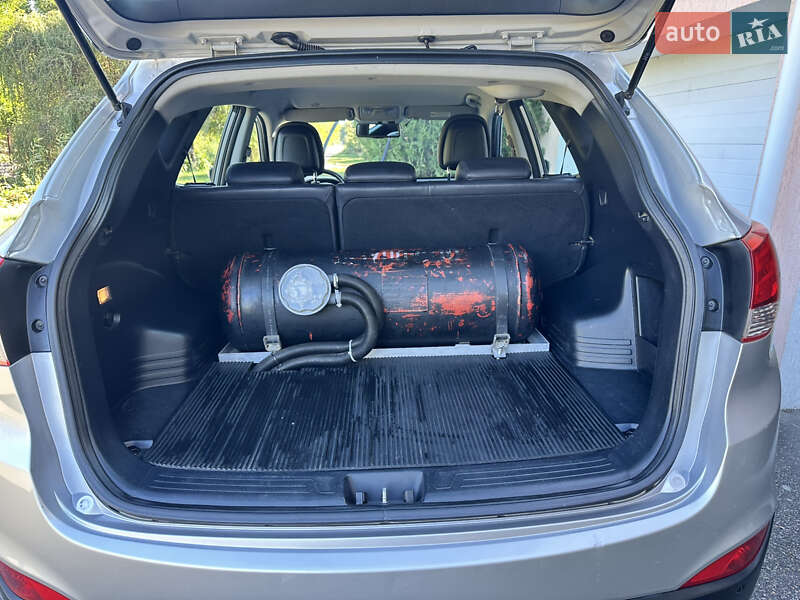 Внедорожник / Кроссовер Hyundai ix35 2011 в Киеве