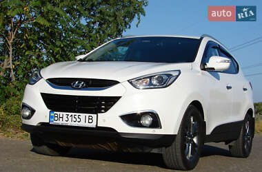 Внедорожник / Кроссовер Hyundai ix35 2014 в 