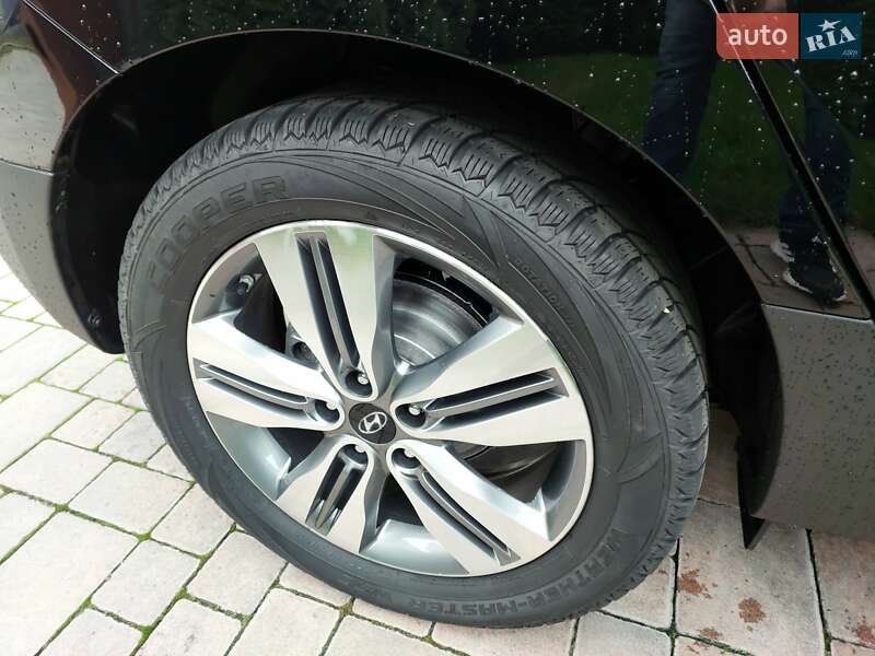 Позашляховик / Кросовер Hyundai ix35 2015 в Рівному