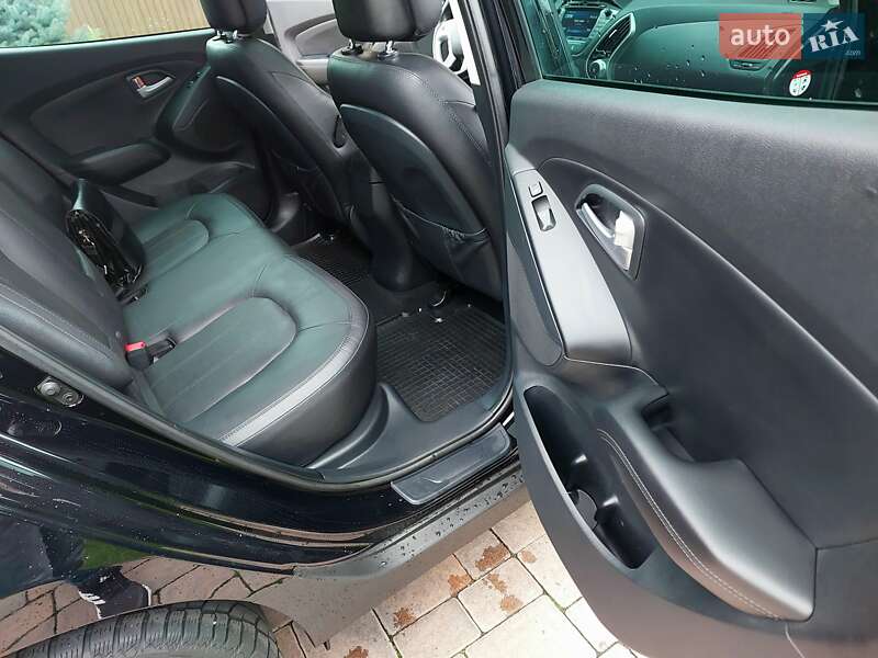 Позашляховик / Кросовер Hyundai ix35 2015 в Рівному