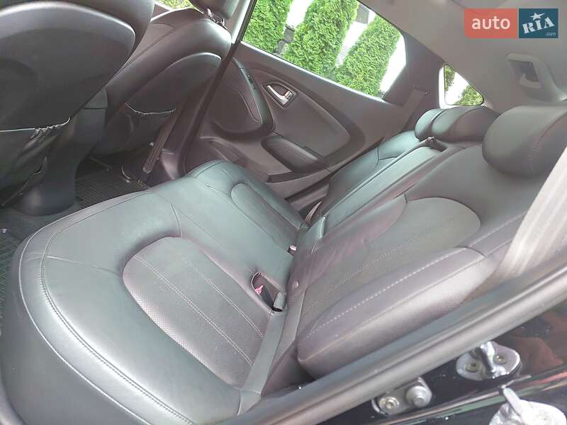 Позашляховик / Кросовер Hyundai ix35 2015 в Рівному