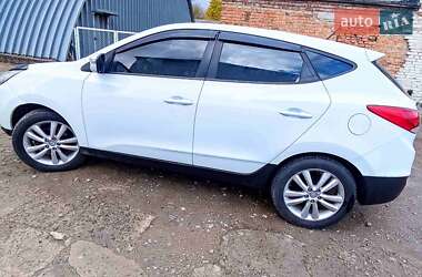 Позашляховик / Кросовер Hyundai ix35 2010 в Луцьку