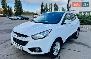 Внедорожник / Кроссовер Hyundai ix35 2010 в Киеве