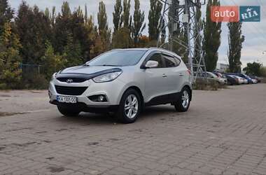 Внедорожник / Кроссовер Hyundai ix35 2010 в Киеве