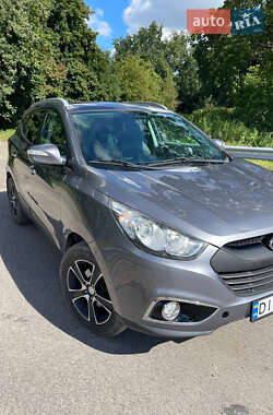 Внедорожник / Кроссовер Hyundai ix35 2012 в 