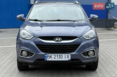 Позашляховик / Кросовер Hyundai ix35 2012 в 