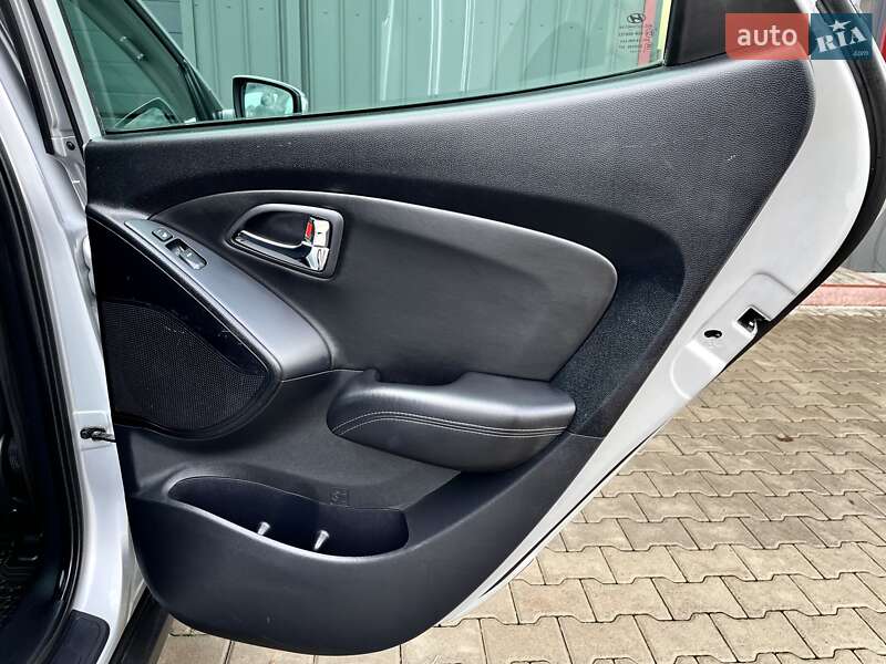 Позашляховик / Кросовер Hyundai ix35 2012 в Ковелі