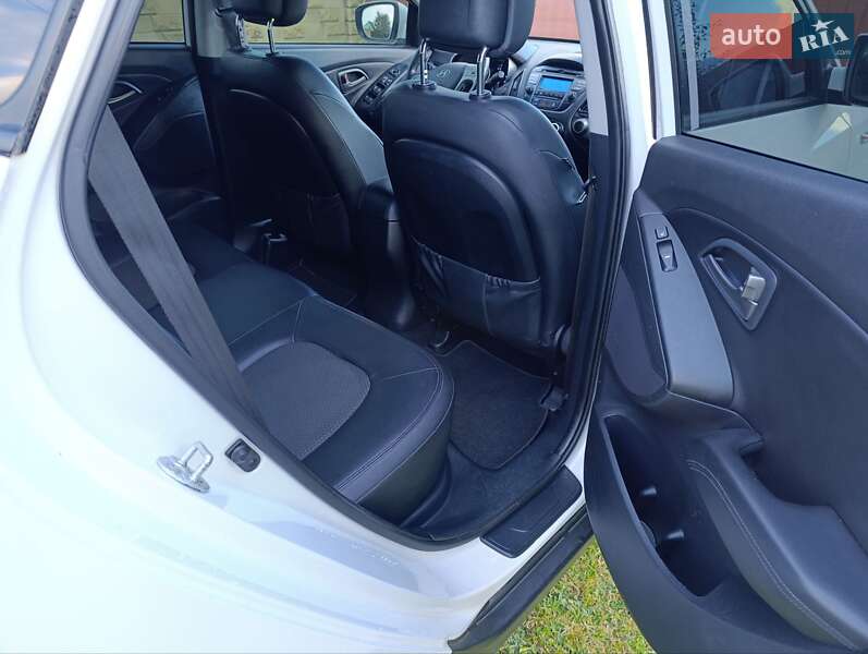 Внедорожник / Кроссовер Hyundai ix35 2014 в Луцке