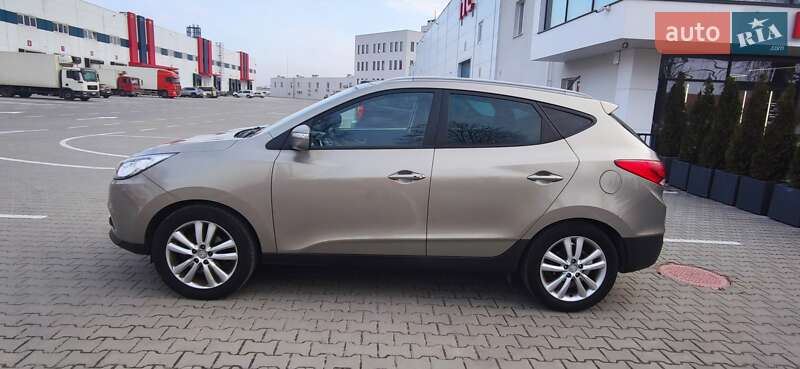 Внедорожник / Кроссовер Hyundai ix35 2011 в Львове