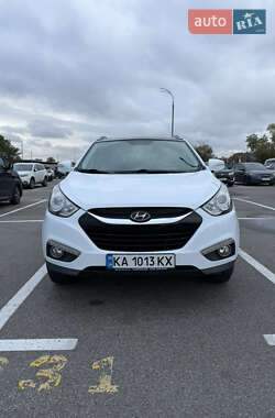 Позашляховик / Кросовер Hyundai ix35 2010 в Києві