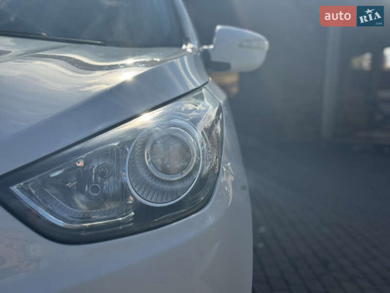 Внедорожник / Кроссовер Hyundai ix35 2012 в Ровно фото 17 Внедорожник / Кроссовер Hyundai ix35 2012 в Ровно