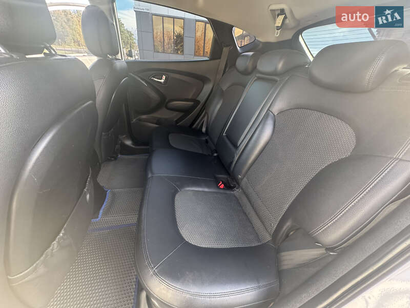 Внедорожник / Кроссовер Hyundai ix35 2012 в Ровно фото 31 Внедорожник / Кроссовер Hyundai ix35 2012 в Ровно