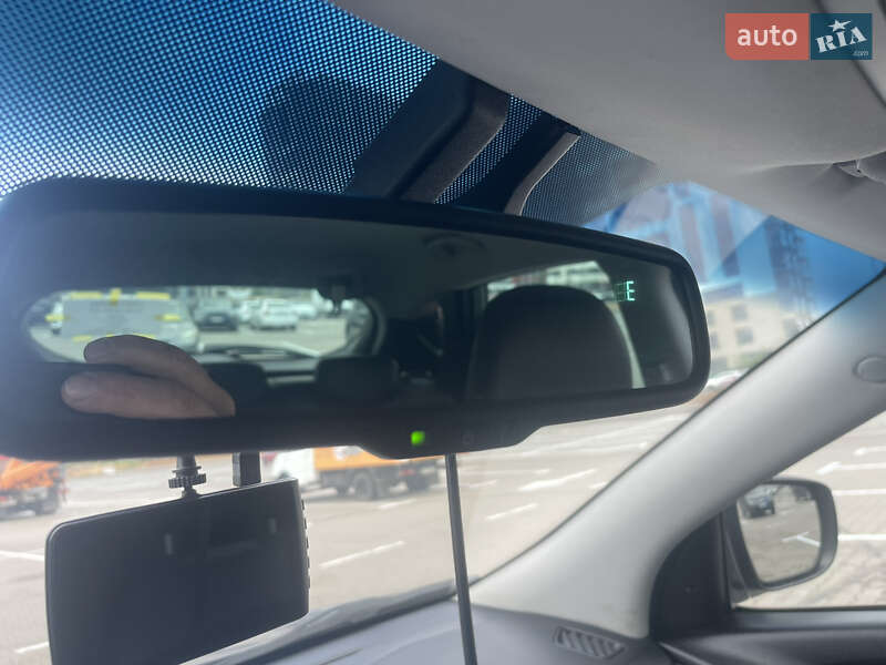 Позашляховик / Кросовер Hyundai ix35 2011 в Києві фото 9 Позашляховик / Кросовер Hyundai ix35 2011 в Києві