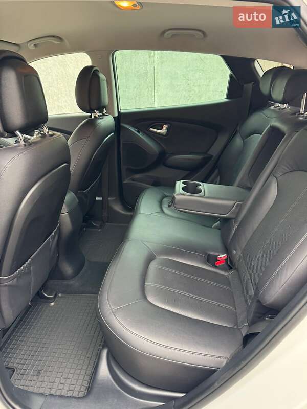 Внедорожник / Кроссовер Hyundai ix35 2014 в Киеве фото 24 Внедорожник / Кроссовер Hyundai ix35 2014 в Киеве