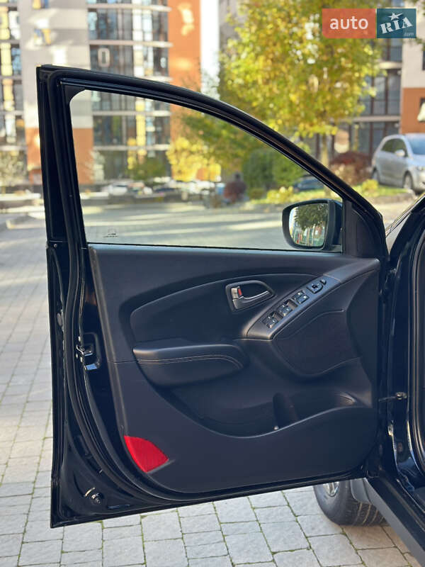 Позашляховик / Кросовер Hyundai ix35 2014 в Івано-Франківську