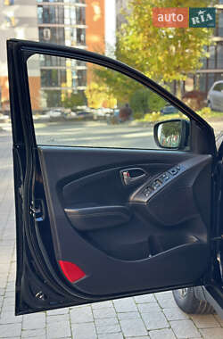 Внедорожник / Кроссовер Hyundai ix35 2014 в 