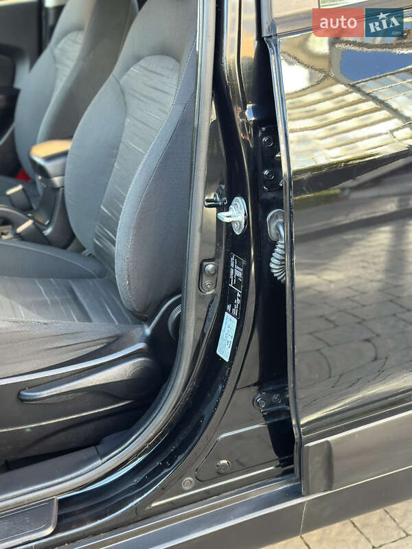 Позашляховик / Кросовер Hyundai ix35 2014 в Івано-Франківську