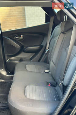Внедорожник / Кроссовер Hyundai ix35 2014 в 