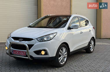 Внедорожник / Кроссовер Hyundai ix35 2012 в 