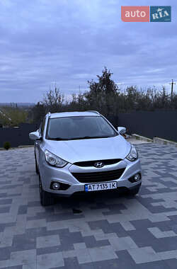 Внедорожник / Кроссовер Hyundai ix35 2013 в 