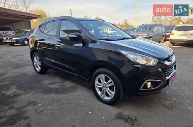Внедорожник / Кроссовер Hyundai ix35 2013 в 