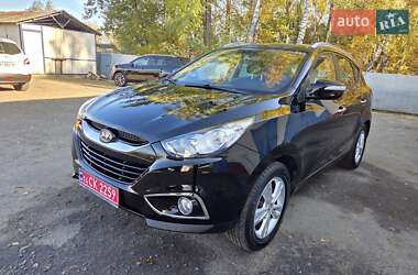 Внедорожник / Кроссовер Hyundai ix35 2013 в 