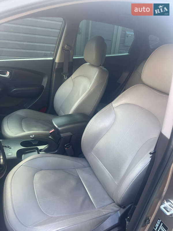 Внедорожник / Кроссовер Hyundai ix35 2013 в Ивано-Франковске