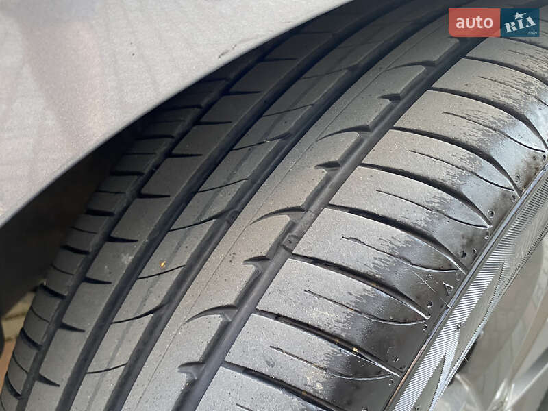 Позашляховик / Кросовер Hyundai ix35 2014 в Івано-Франківську