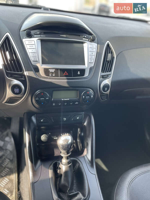 Внедорожник / Кроссовер Hyundai ix35 2013 в Луцке фото 17 Внедорожник / Кроссовер Hyundai ix35 2013 в Луцке
