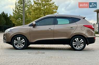 Внедорожник / Кроссовер Hyundai ix35 2015 в 