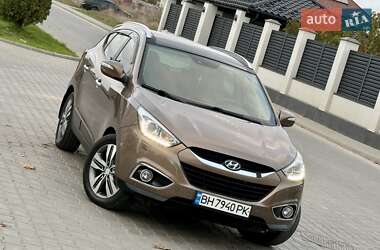 Внедорожник / Кроссовер Hyundai ix35 2015 в 