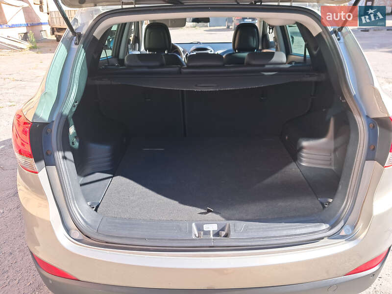 Внедорожник / Кроссовер Hyundai ix35 2011 в Полтаве фото 9 Внедорожник / Кроссовер Hyundai ix35 2011 в Полтаве