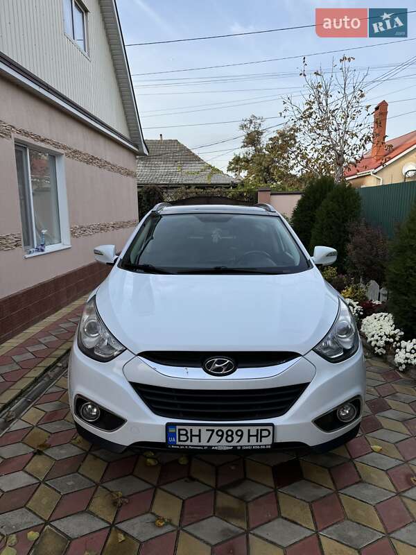 Внедорожник / Кроссовер Hyundai ix35 2011 в Овидиополе