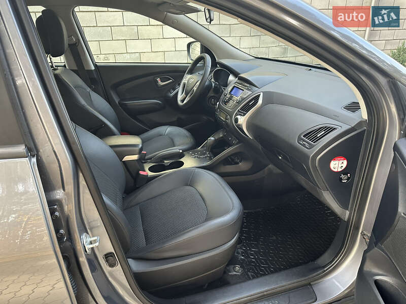 Внедорожник / Кроссовер Hyundai ix35 2012 в Ровно