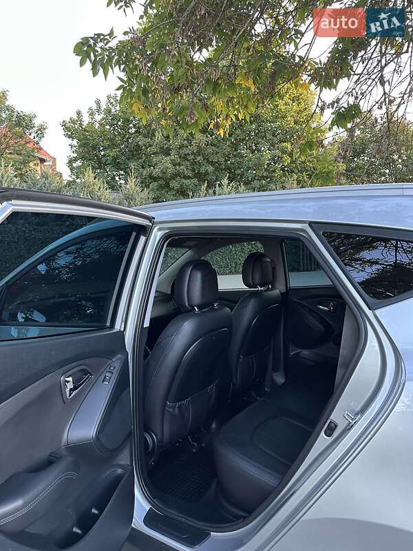 Позашляховик / Кросовер Hyundai ix35 2012 в Одесі