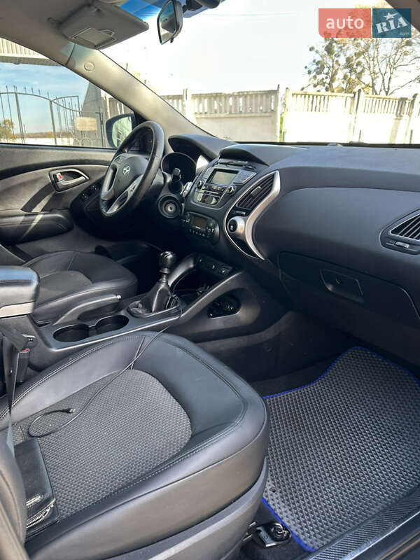 Внедорожник / Кроссовер Hyundai ix35 2011 в Теплике фото 9 Внедорожник / Кроссовер Hyundai ix35 2011 в Теплике