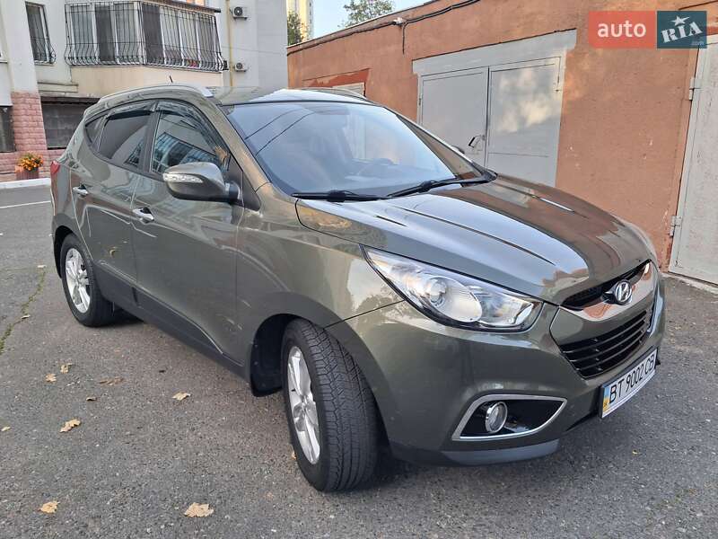 Внедорожник / Кроссовер Hyundai ix35 2011 в Одессе