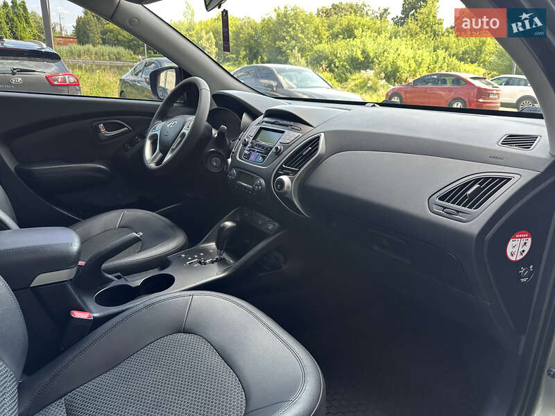 Внедорожник / Кроссовер Hyundai ix35 2011 в Львове