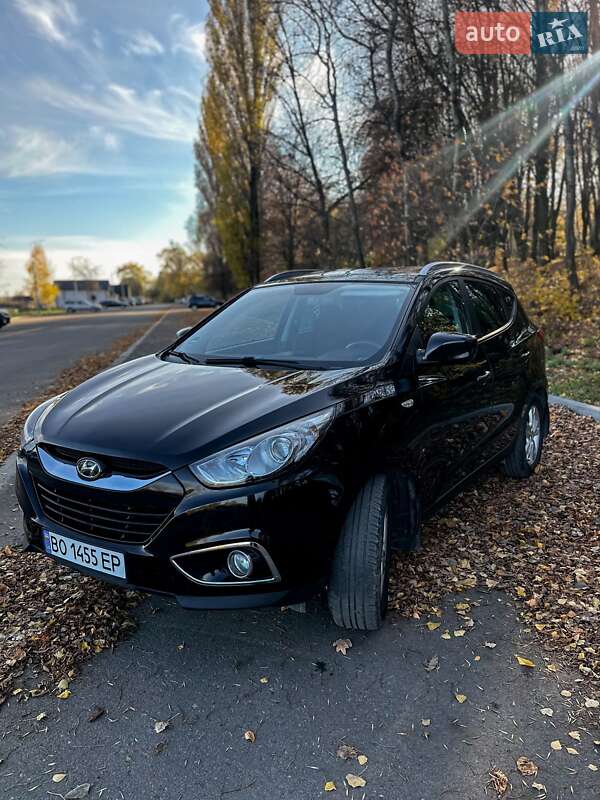 Внедорожник / Кроссовер Hyundai ix35 2011 в Бурштыне