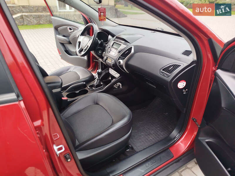 Внедорожник / Кроссовер Hyundai ix35 2011 в Кременце фото 10 Внедорожник / Кроссовер Hyundai ix35 2011 в Кременце