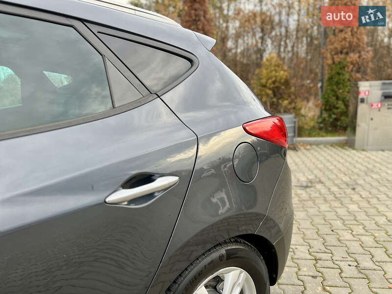 Внедорожник / Кроссовер Hyundai ix35 2010 в Ивано-Франковске фото 24 Внедорожник / Кроссовер Hyundai ix35 2010 в Ивано-Франковске