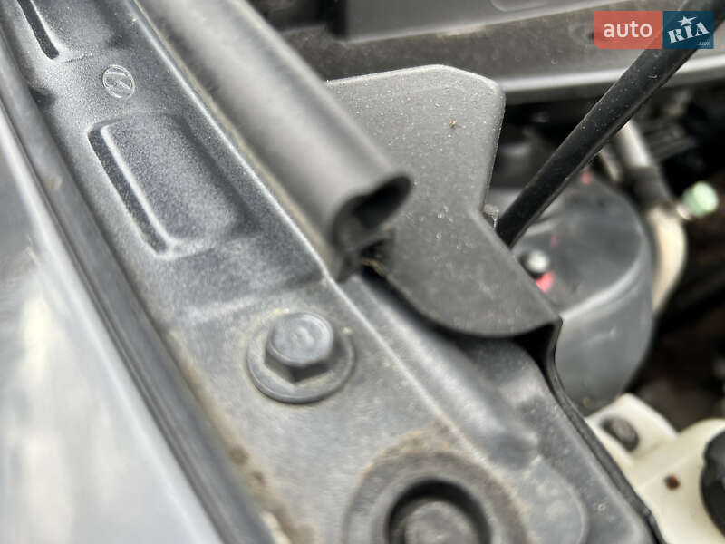 Внедорожник / Кроссовер Hyundai ix35 2010 в Ивано-Франковске фото 93 Внедорожник / Кроссовер Hyundai ix35 2010 в Ивано-Франковске