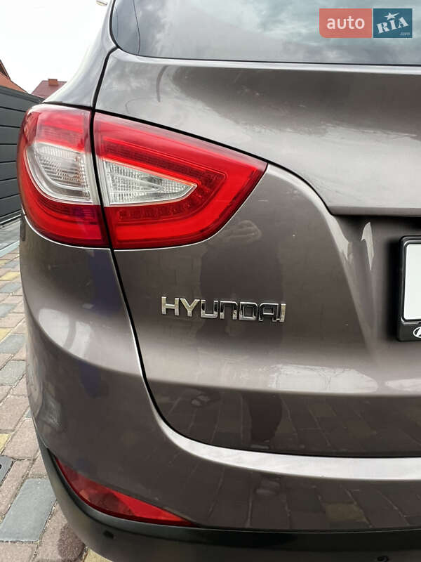 Внедорожник / Кроссовер Hyundai ix35 2015 в Львове