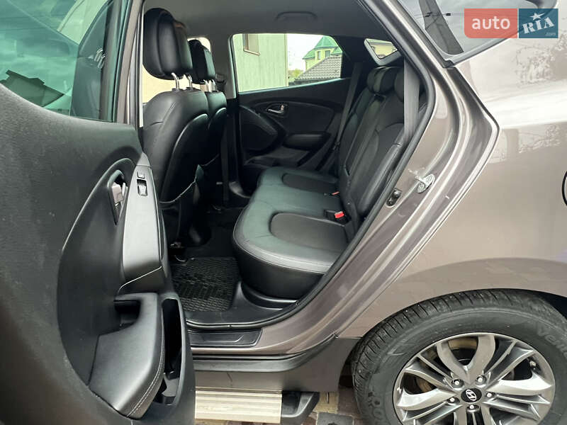 Внедорожник / Кроссовер Hyundai ix35 2015 в Львове