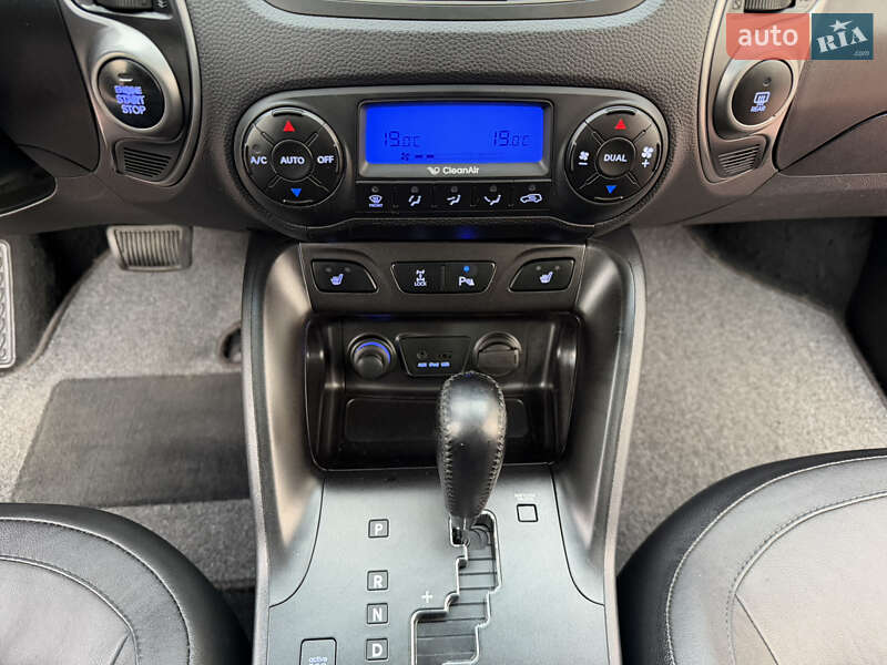 Внедорожник / Кроссовер Hyundai ix35 2014 в Ровно