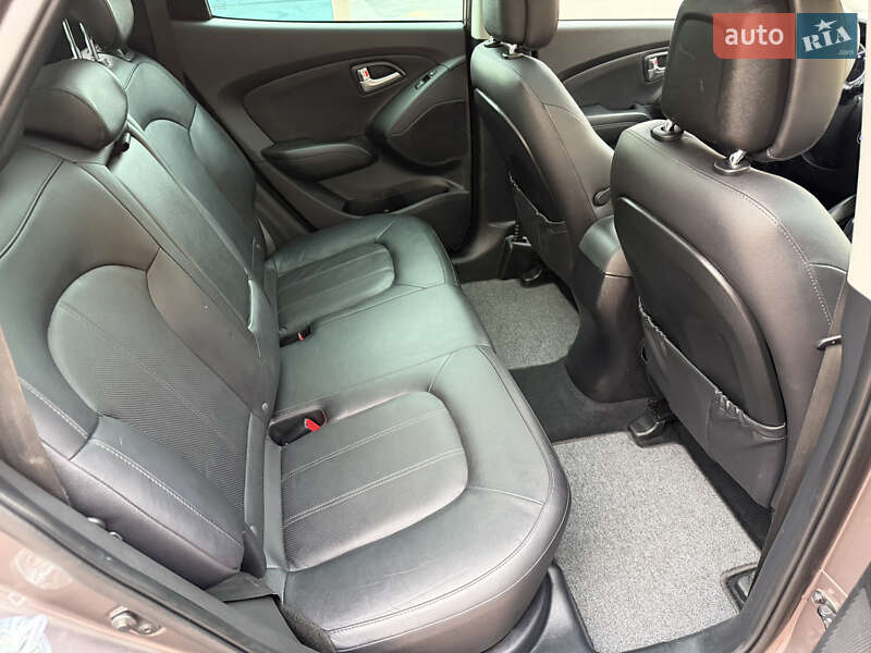 Внедорожник / Кроссовер Hyundai ix35 2014 в Ровно