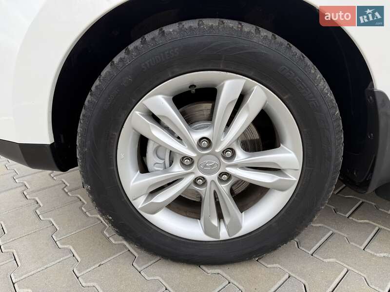 Внедорожник / Кроссовер Hyundai ix35 2012 в Черновцах фото 12 Внедорожник / Кроссовер Hyundai ix35 2012 в Черновцах