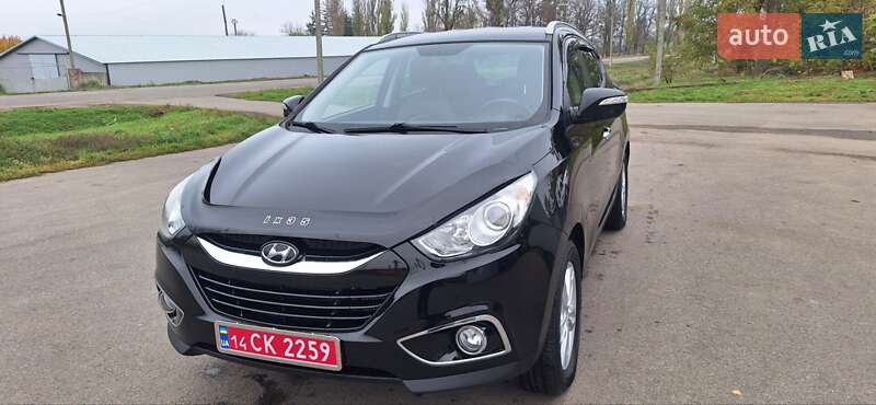Внедорожник / Кроссовер Hyundai ix35 2014 в Новоархангельске