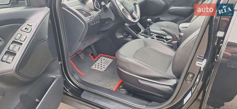 Внедорожник / Кроссовер Hyundai ix35 2014 в Новоархангельске